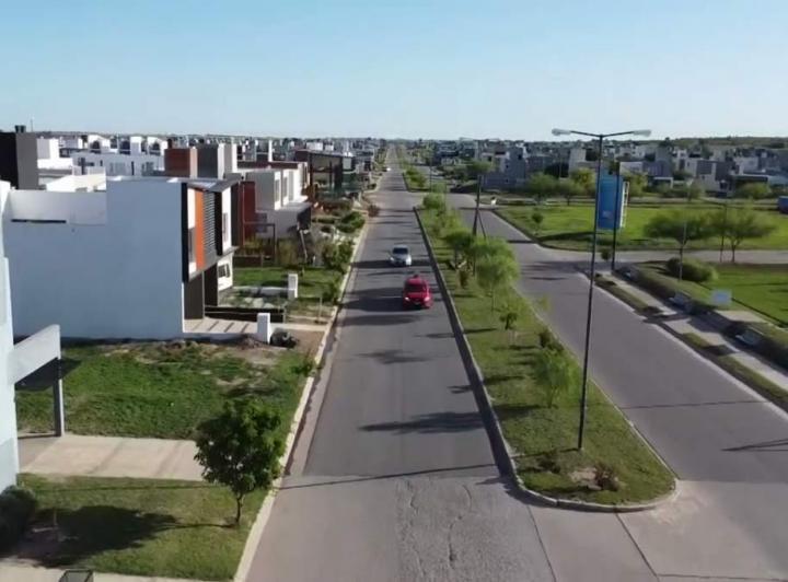 Terreno · 360m²