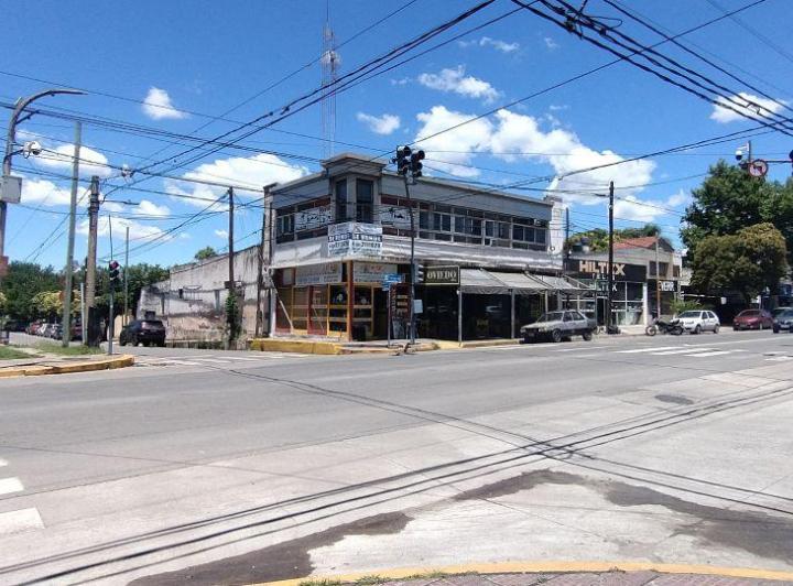 Local comercial · 486m² · 10 Ambientes