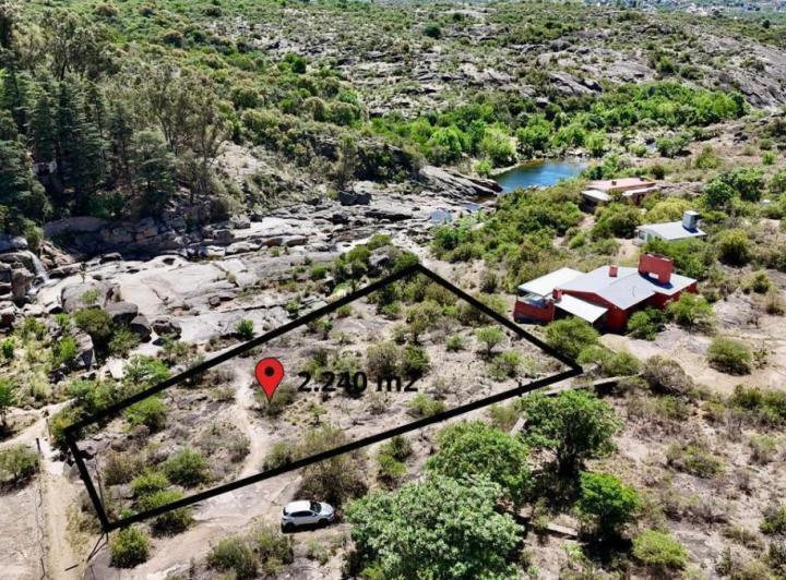 Terreno · 2240m²