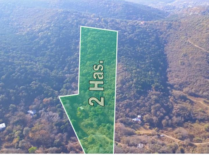 Terreno · 4943m²