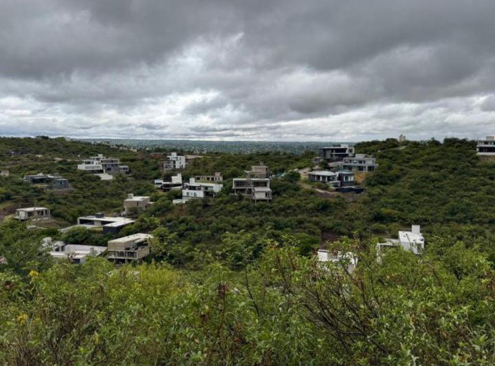 Terreno · 1397m²