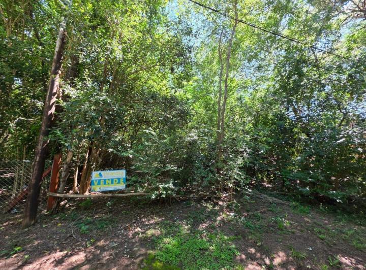 Terreno · 490m²
