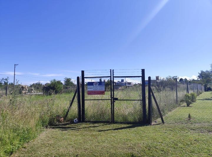 Terreno · 813m²