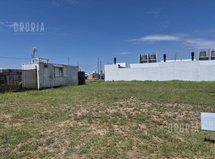 Terreno · 268m²