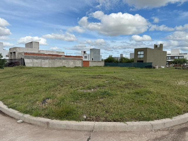 Terreno · 432m²