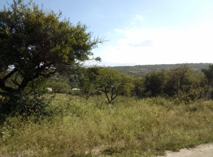 Terreno · 909m²