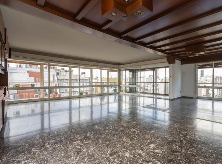 Departamento · 190m² · 5 Ambientes · 2 Cocheras