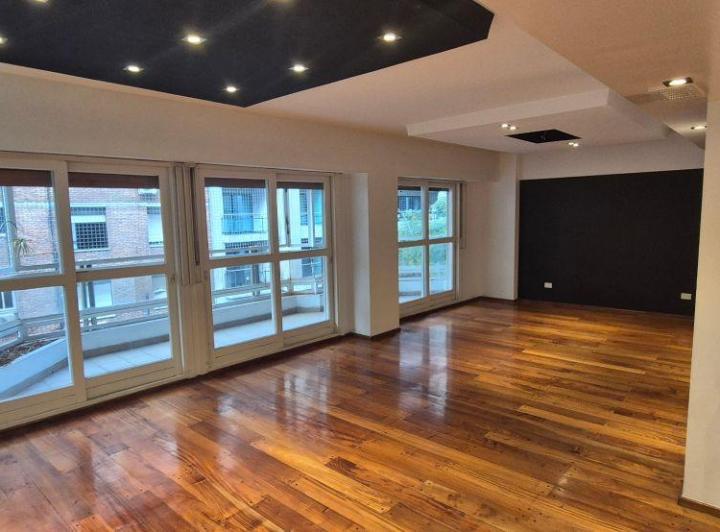 Departamento · 170m² · 4 Ambientes · 1 Cochera