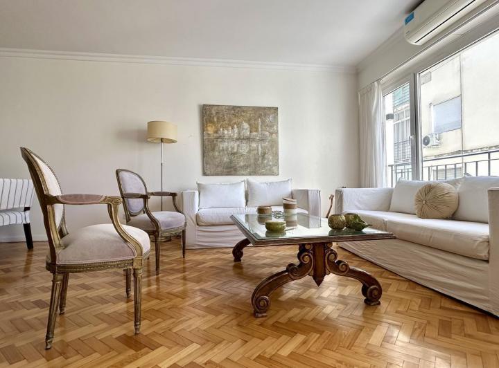 Departamento · 136m² · 5 Ambientes · 1 Cochera
