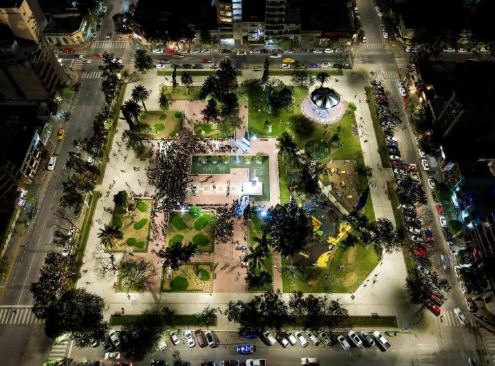 Terreno · 150m² · 5 Ambientes · 2 Cocheras