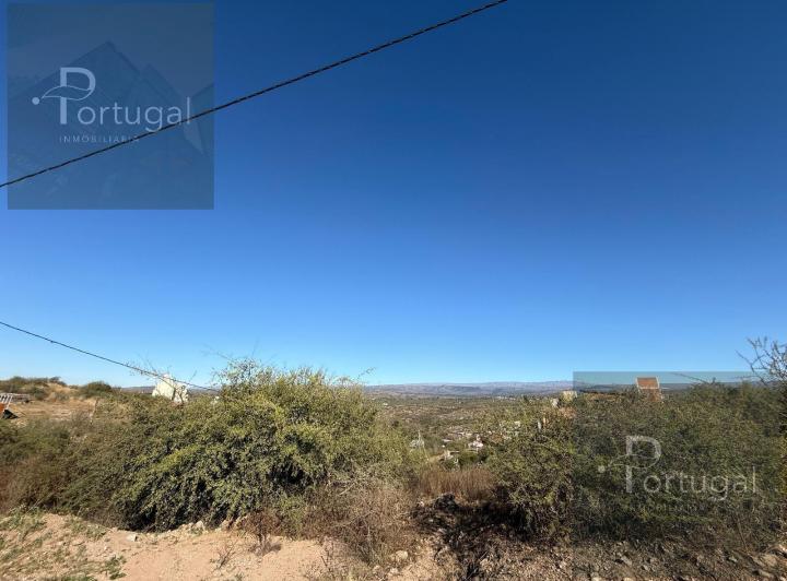 Terreno · 589m²