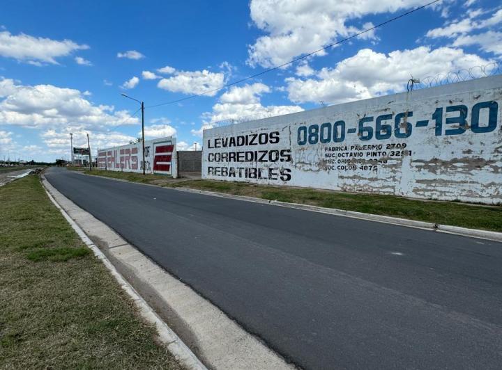 Terreno · 910m²
