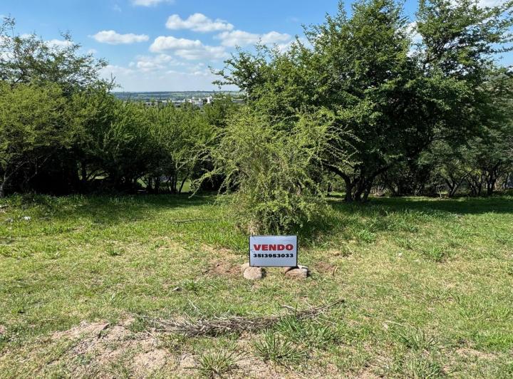 Terreno · 1336m²