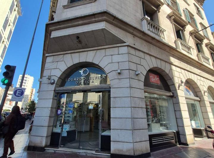 Local comercial · 178m² · 4 Ambientes