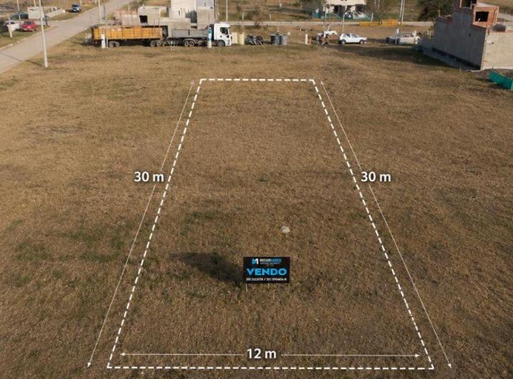 Terreno · 360m²