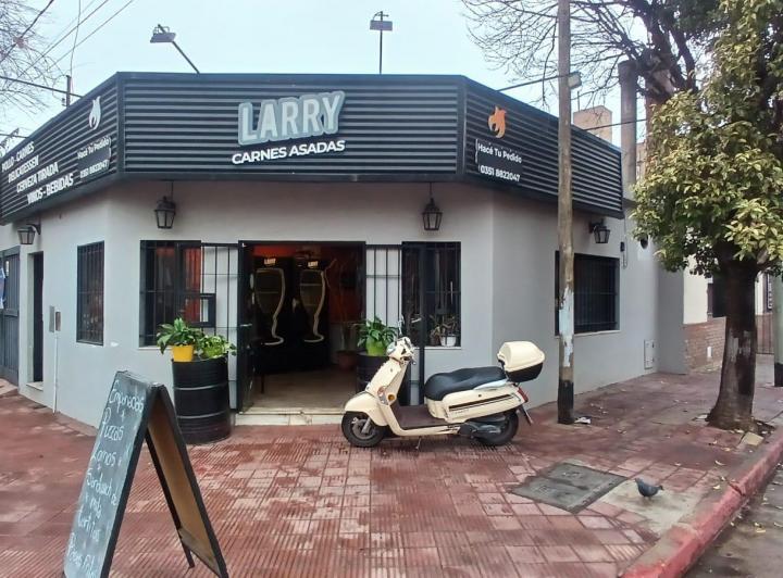 Local comercial · 171m² · 4 Ambientes