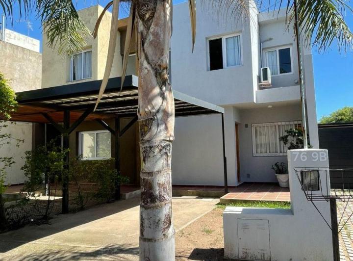 PH · 180m² · 6 Ambientes · 1 Cochera