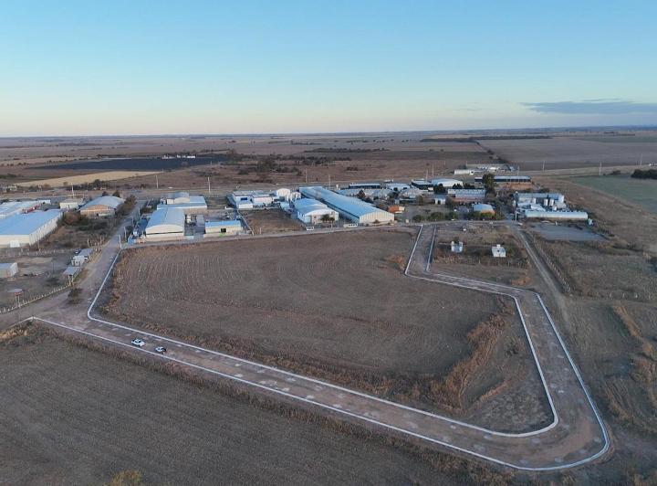 Terreno · 110000m²