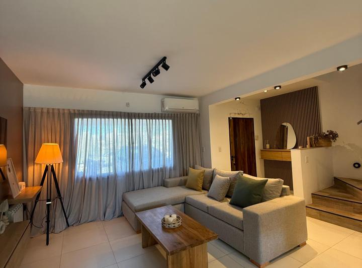 PH · 145m² · 4 Ambientes · 2 Cocheras