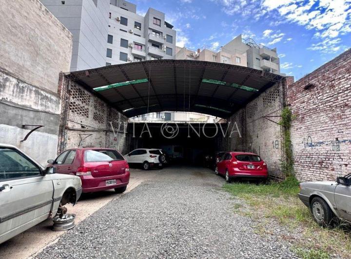 Terreno · 361m² · 1 Ambiente