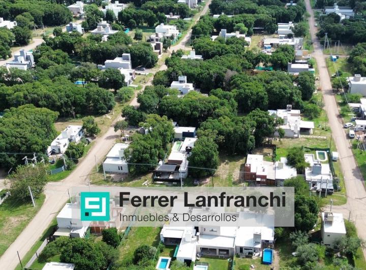 Terreno · 700m²