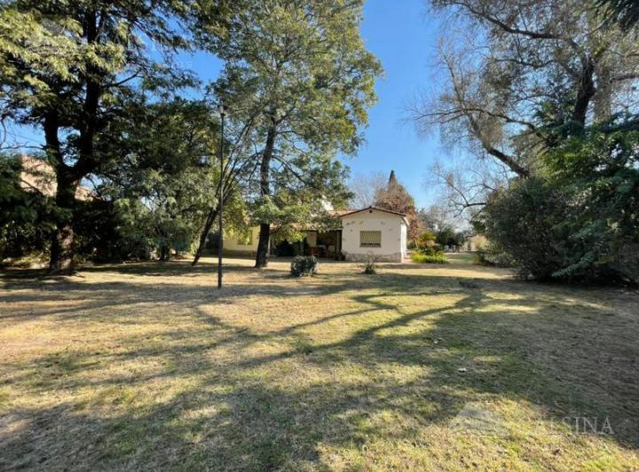 Terreno · 370m²