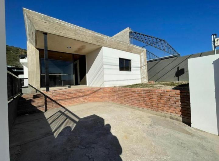Local comercial · 85m² · 3 Ambientes