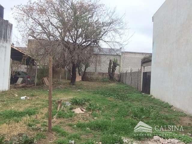 Terreno · 400m²