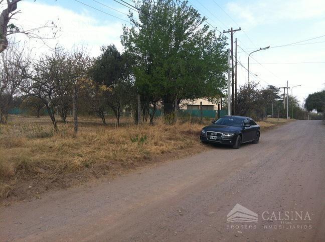 Terreno · 2014m²