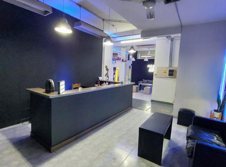Oficina comercial · 403m² · 8 Ambientes