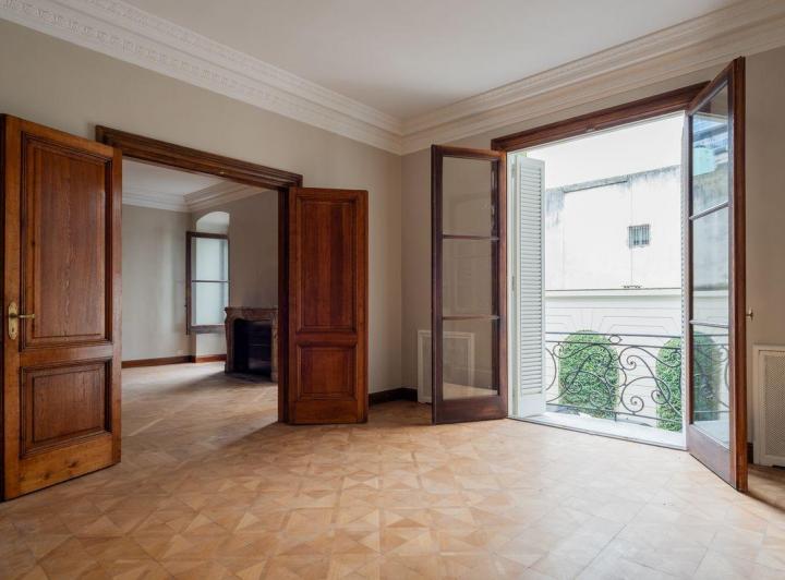 Departamento · 426m² · 6 Ambientes · 1 Cochera