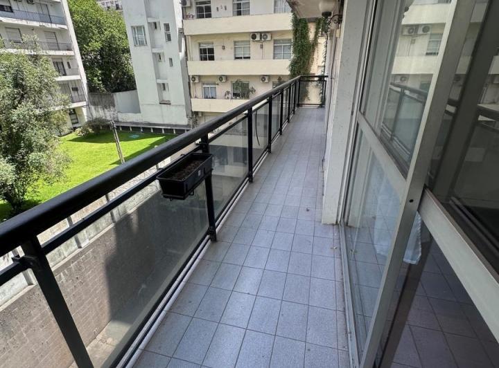 Departamento · 200m² · 5 Ambientes · 2 Cocheras