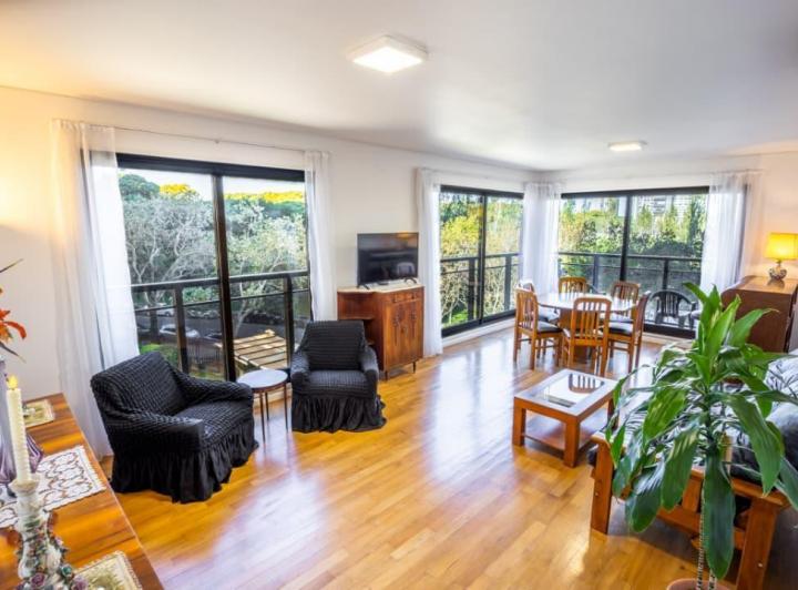 Departamento · 115m² · 4 Ambientes