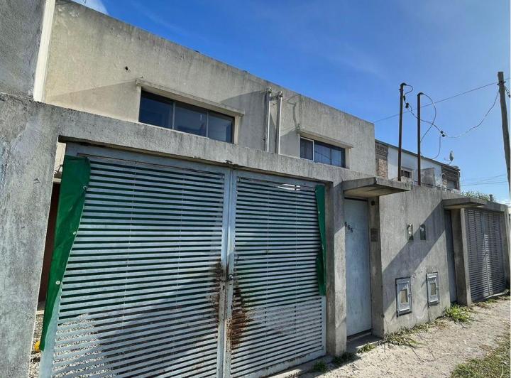Casa · 70m² · 4 Ambientes · 1 Cochera
