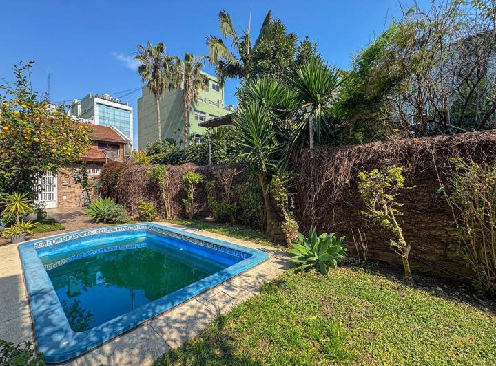 Casa · 123m² · 5 Ambientes · 1 Cochera