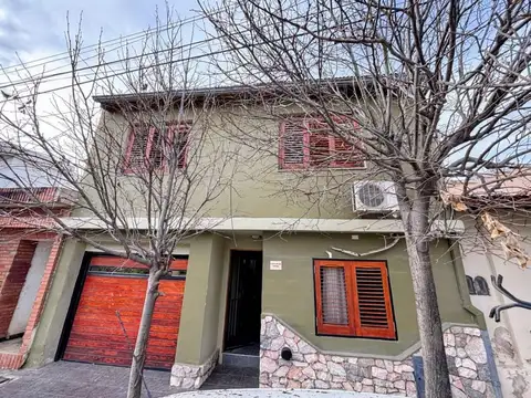 Casa en Venta en Malagueño, Santa María