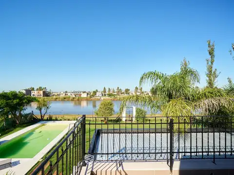 Casa en Venta en Roldan, San Lorenzo