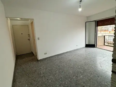 Departamento en Alquiler en Monte Castro, Capital Federal