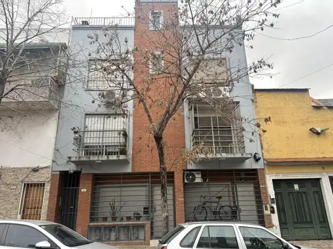 Departamento en Venta en Parque Chacabuco, Capital Federal