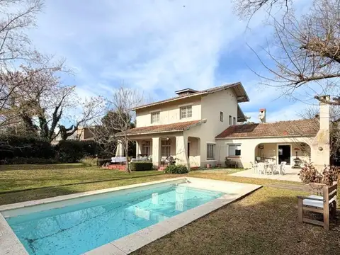 Casa en Alquiler Temporal en La Escondida, Countries y Barrios Cerrados en San Miguel