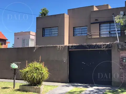 Casa en Alquiler en Los Cedros, Quilmes Oeste