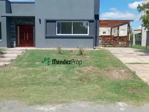 Casa en Alquiler en Santo Domingo, Canning