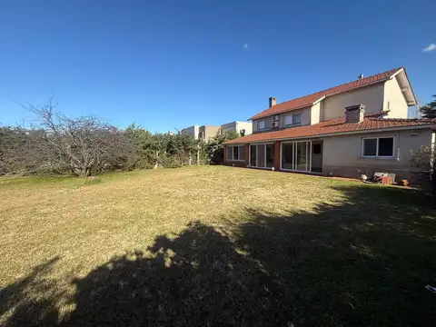 Casa en Alquiler en Villa Rosa, Partido de Pilar