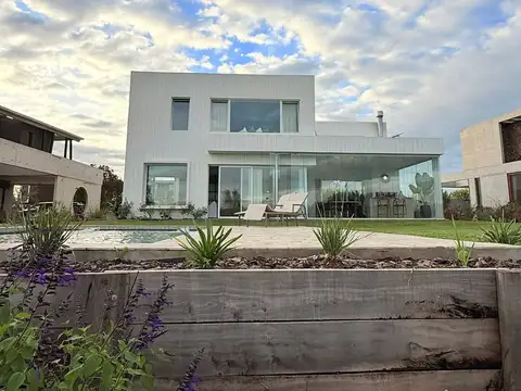 Casa en Alquiler en Puertos - Muelles, Countries y Barrios Cerrados en Escobar