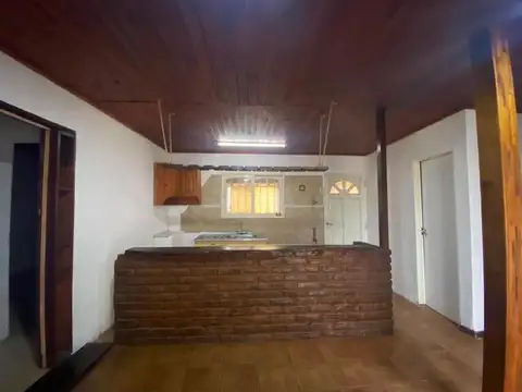 Casa en Venta en Los Hornos, La Plata