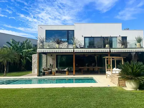 Casa en Venta en Ayres De Pilar, Countries y Barrios Cerrados en Pilar