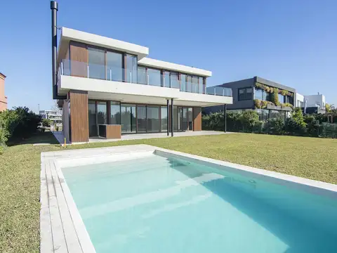 Casa en Venta en Countries y Barrios Cerrados en Tigre, Partido de Tigre