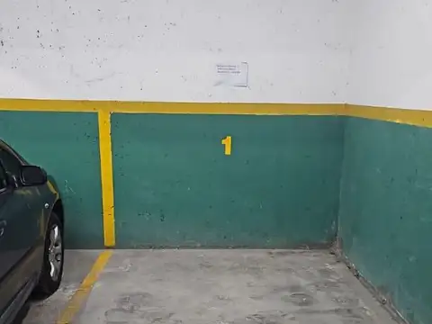 Cochera en Alquiler en Caseros, Partido de Tres de Febrero