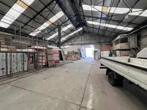 Galpón en Venta en Gonzalez Catan, Partido de La Matanza