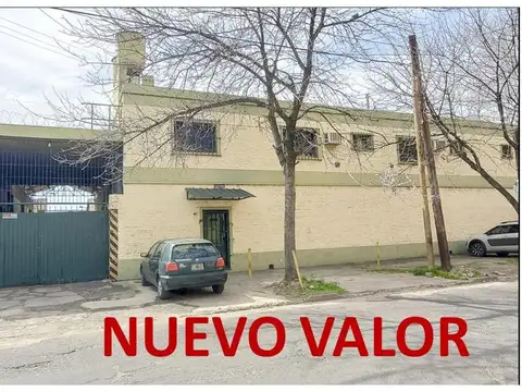 Galpón en Venta en Lanus Este, Lanus